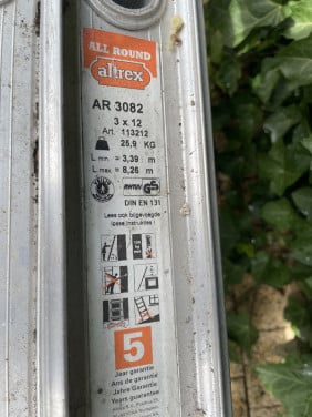 Alumium ladder