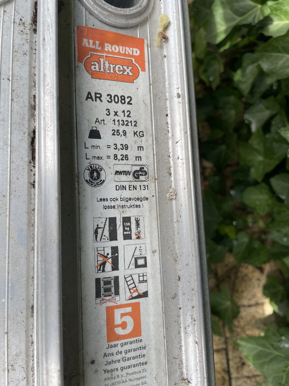 Alumium ladder