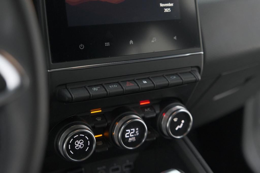 Renault Clio tce 130 edc intens | 360 camera | apple carplay | parkeersenso