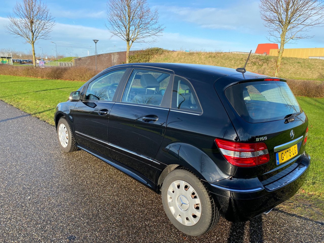 Fraaie Mercedes B Klasse uit 2011 met slechts 118.000 km NAP
