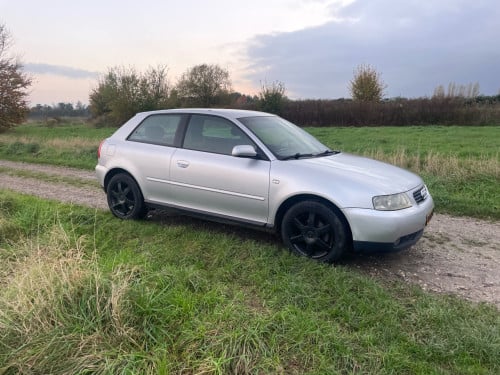 Audi A3 automaat 1jrAPK 223145km