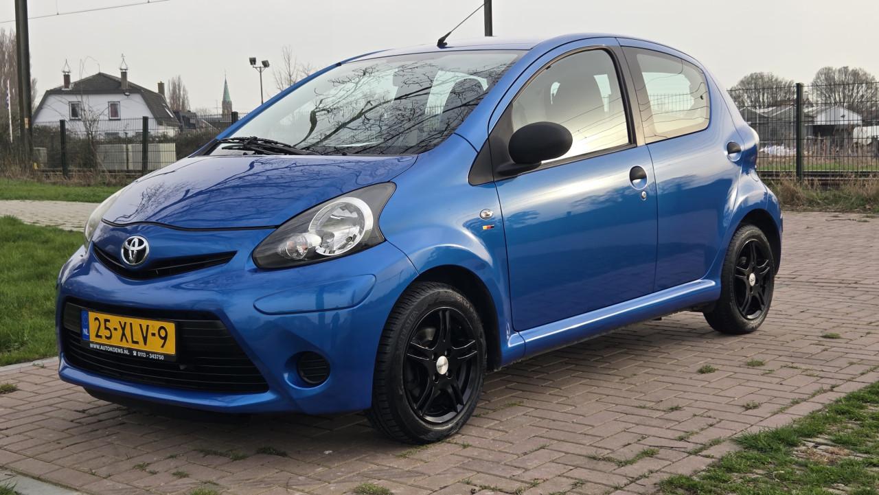 Toyota Aygo uit 2012  | 118.542KM + NAP | 5-Deurs | APK 03-2027 | IZGST.