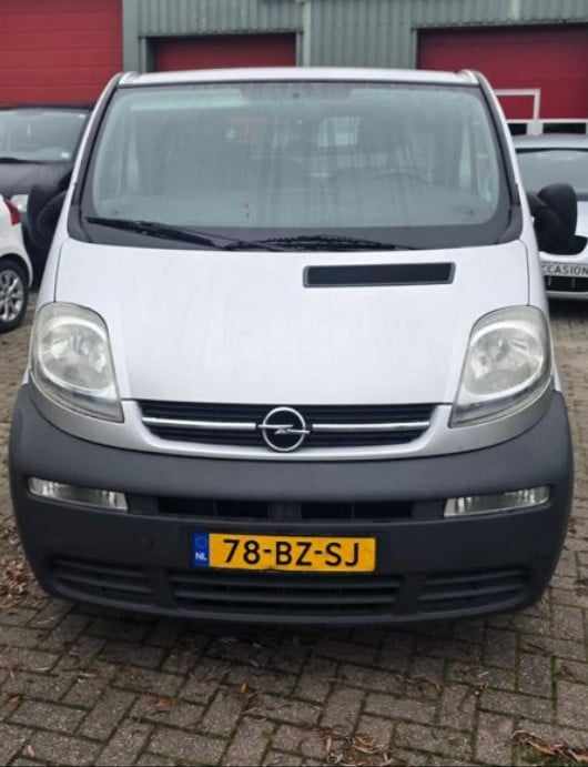 Opel  VIVARO 1.9DI 2.7T L1H1 2006 181000 KM