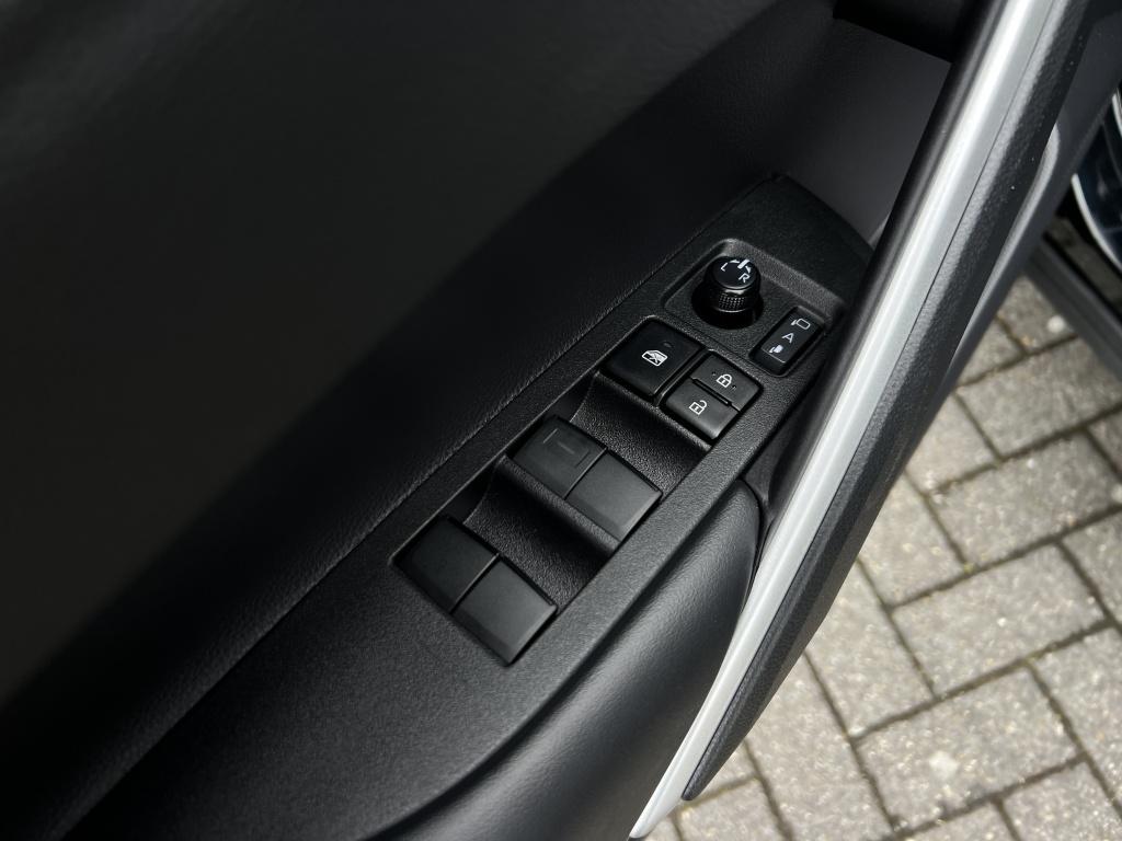 Toyota Corolla Cross hybrid 140 style | elek. achterklep | dealeronderhoude