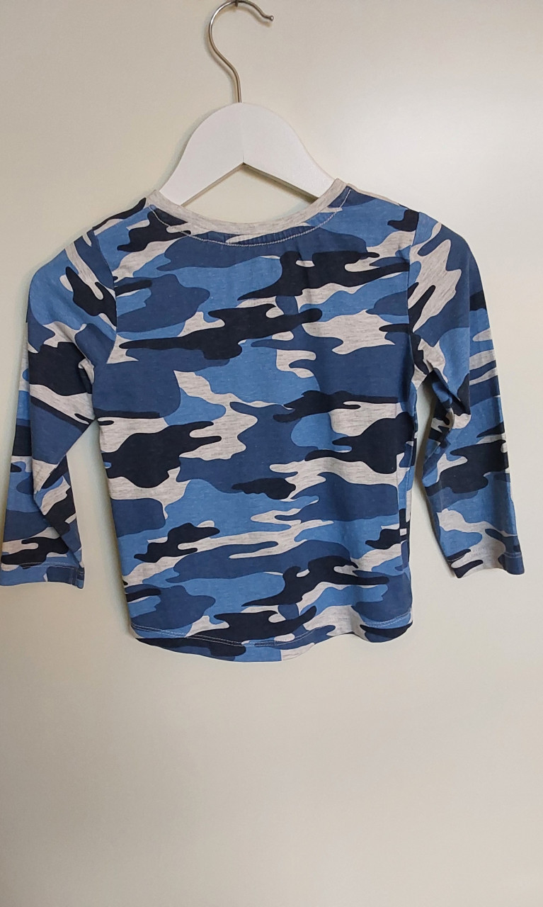 Longsleeve in maat 98 van de C&A