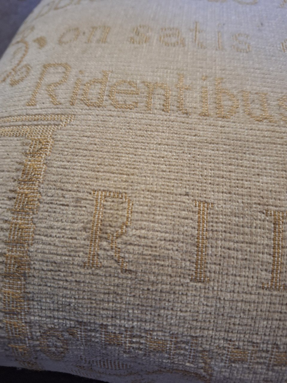 Decoratief voetenbankje