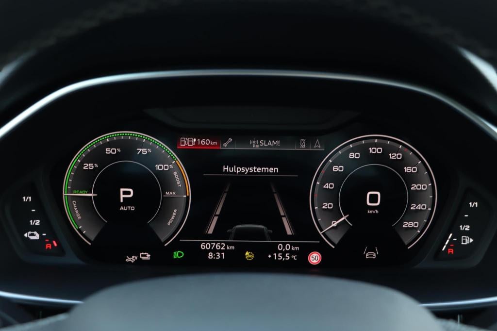 Audi Q3 sportback 45 tfsi e s edition 245pk s-tronic | soh 97,8% |