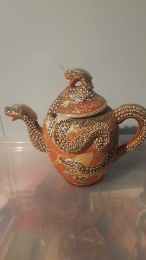 Divers Satsuma porselein