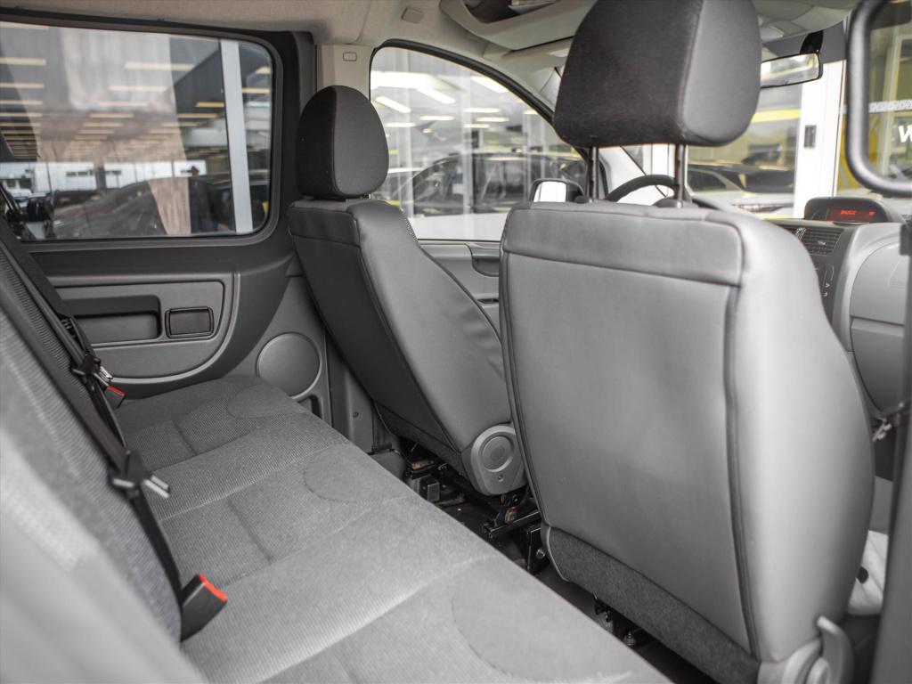 Peugeot Expert 2.0 hdi 120pk l2 dc