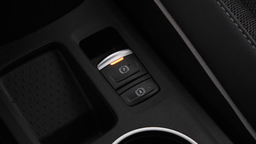 Renault Captur tce 140 edc intens | camera | apple carplay | navigatie | pa
