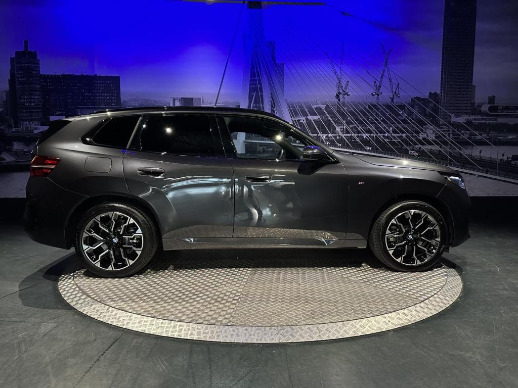 BMW X3 20 xdrive *pano*surroundview*parkass*driveass*leder*memory*