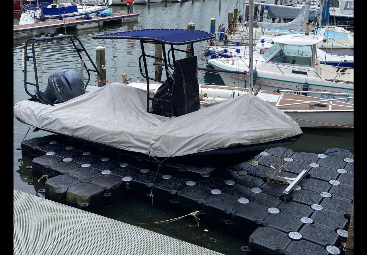 Avon searider rib 6.30  met trailer