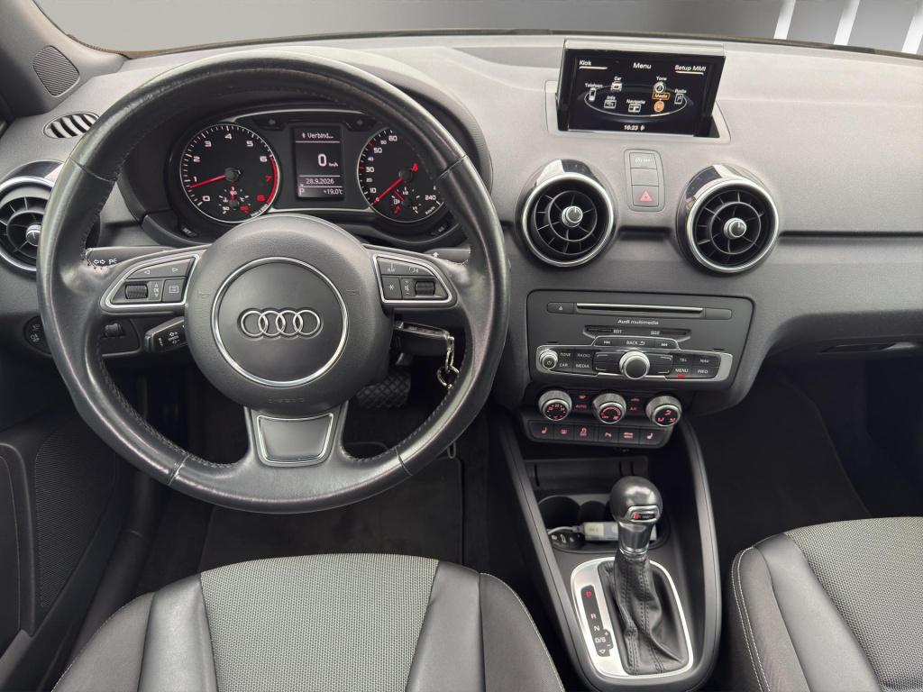 Audi A1 Sportback 1.4 tfsi advance sport pano | s-line | pano | stoelverw. 
