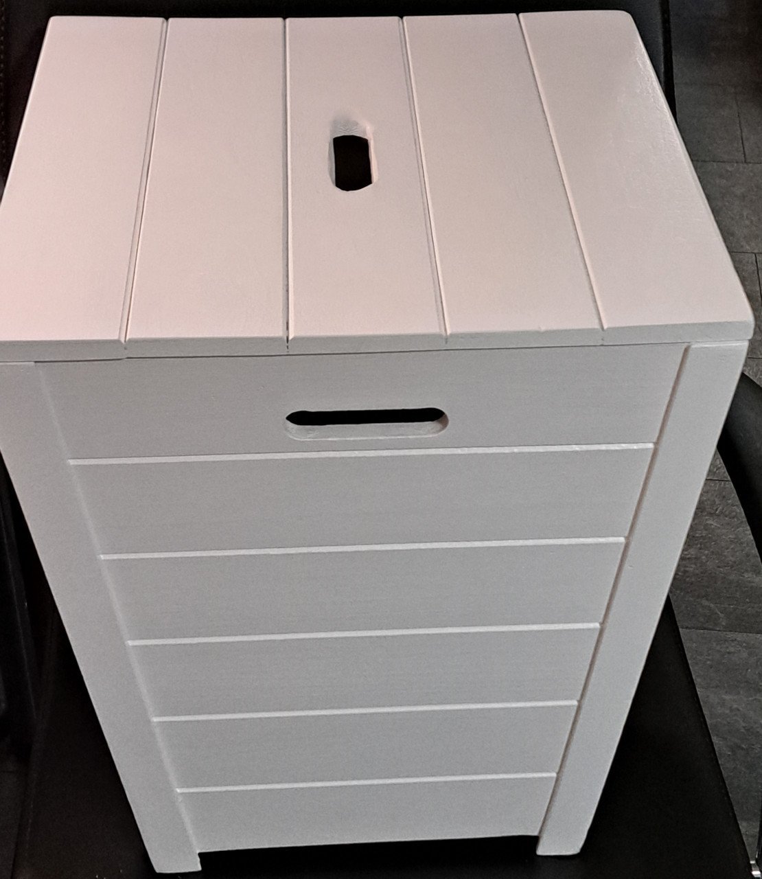 Witte houten opbergbox voor speelgoed e.d.