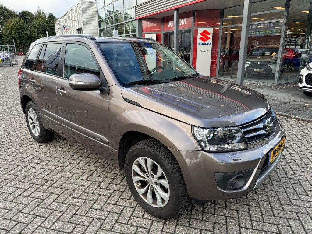Suzuki Grand Vitara 2.4 exclusive top staat|4x4|faceliftmodel