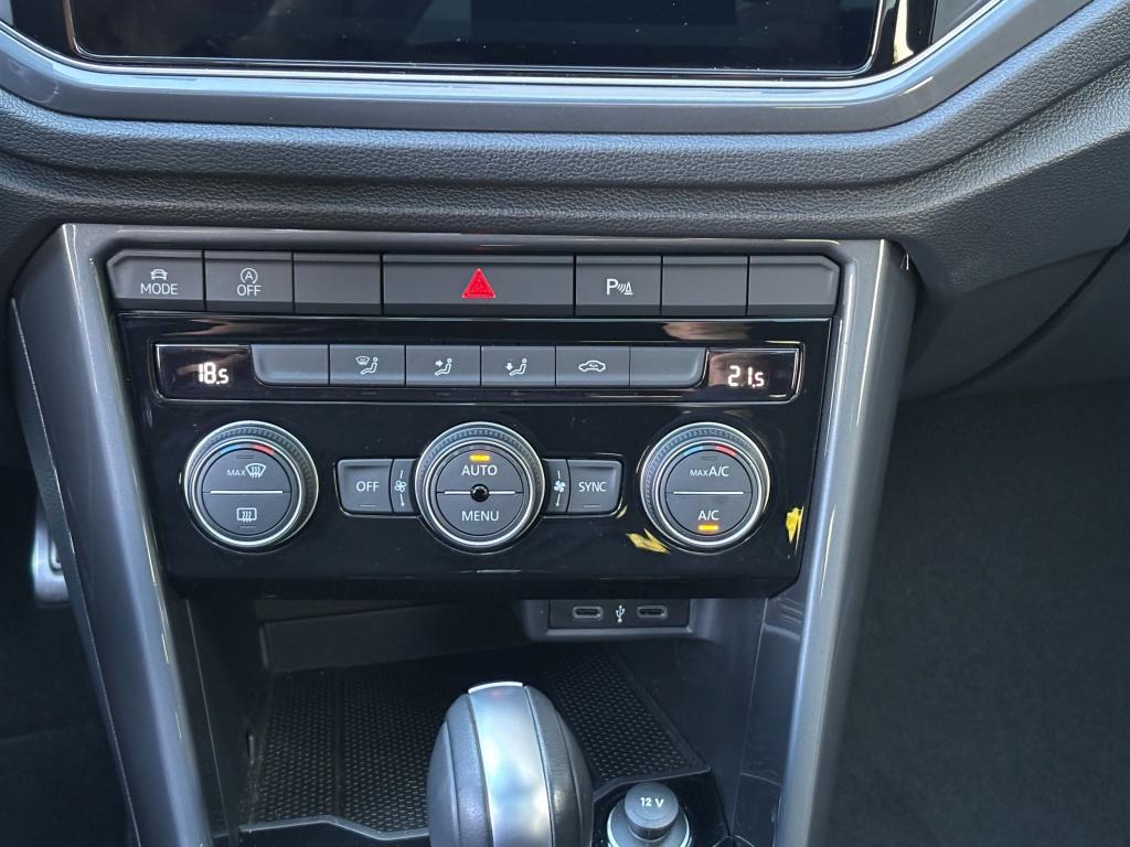 Volkswagen T-roc 1.5 tsi 150pk 7-dsg sport business r trekhaak-dode hoek-na