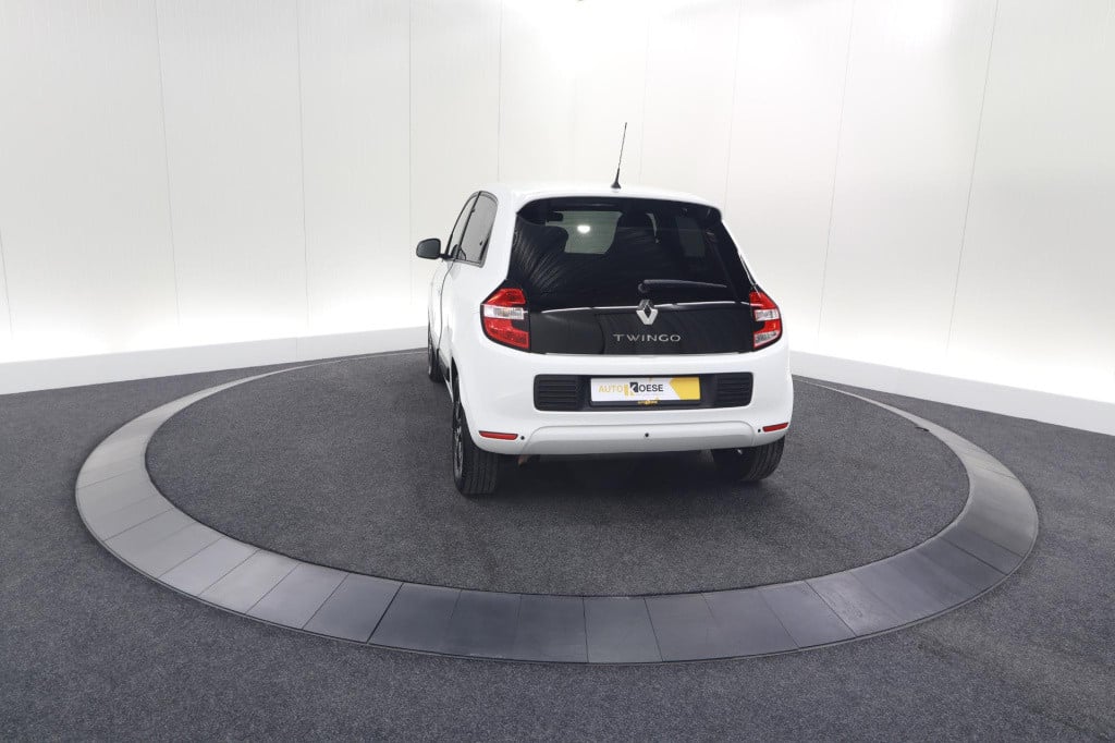 Renault Twingo sce limited | parkeersensoren | bluetooth | airco | 15 inch 