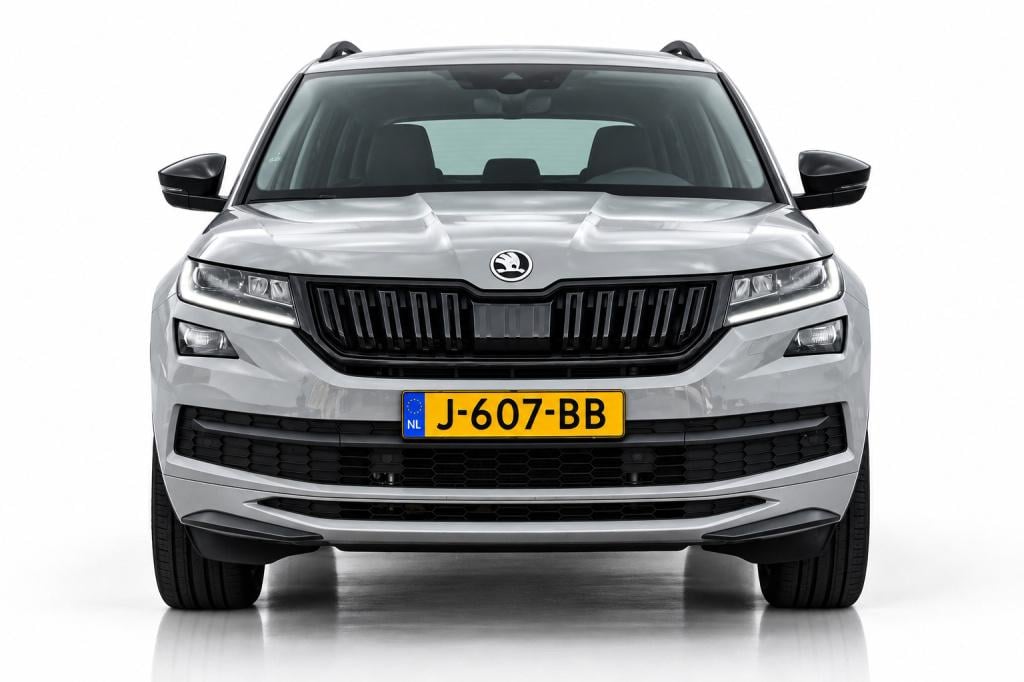 Skoda Kodiaq 1.5 tsi sportline | nap | camera | stoelverwarming | apple car