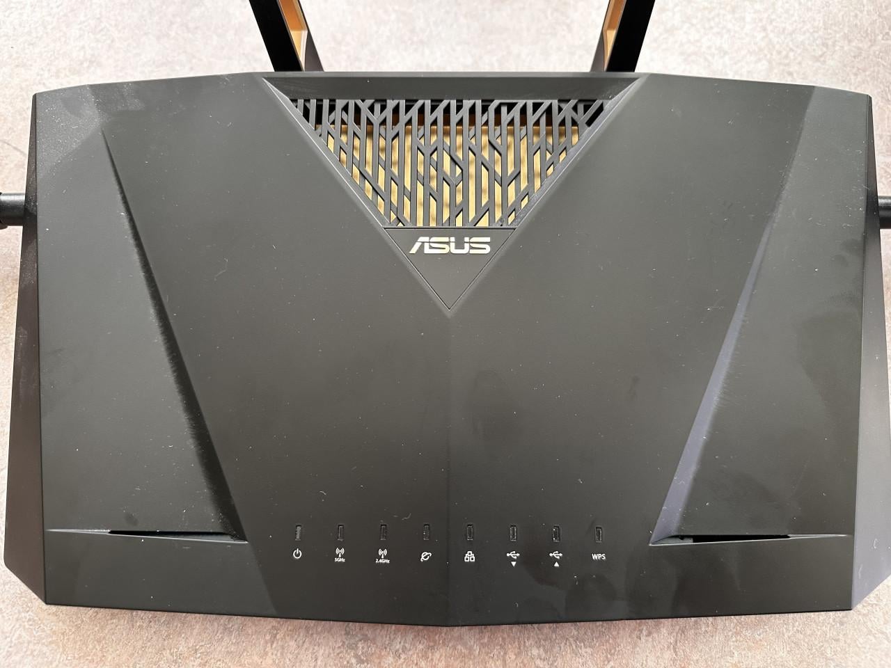 ASUS ROUTER  RT-AX88u