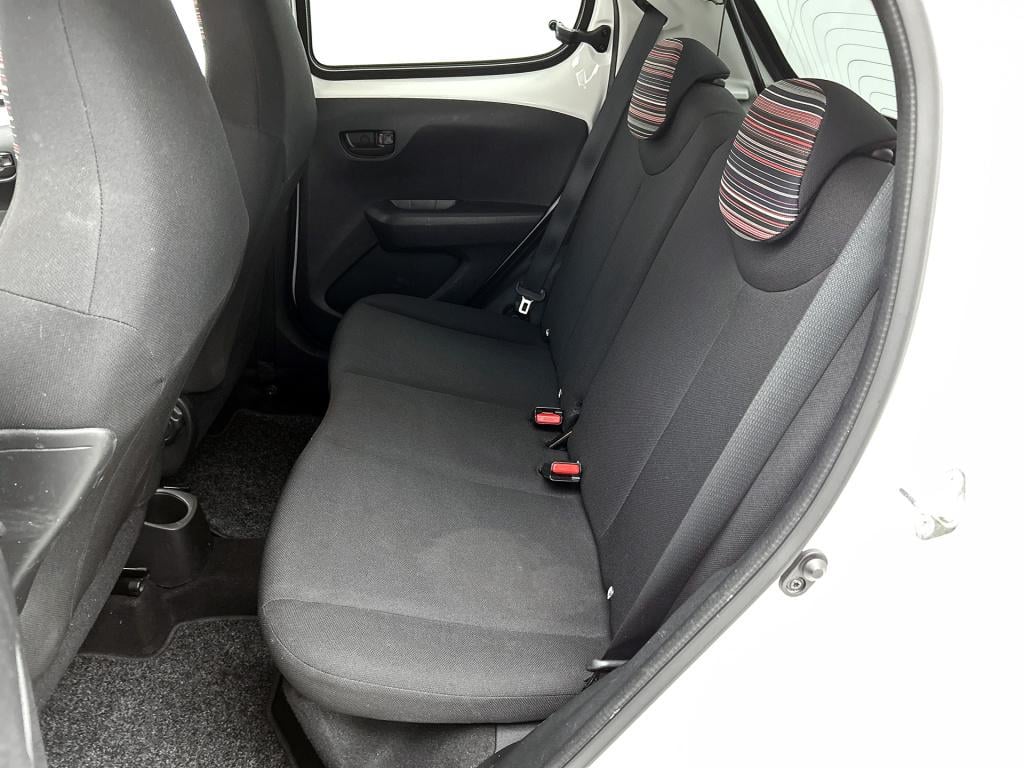 Citroen C1 1.0 vti feel | airco | touchscreen | achteruitrij camera | apple