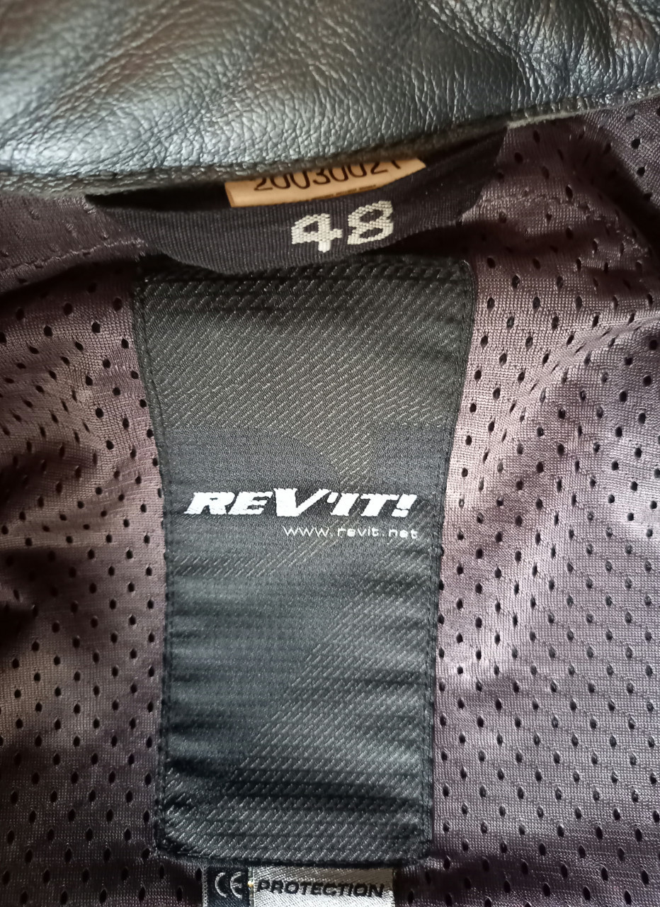 Revit! 2 delig motorpak maat 48