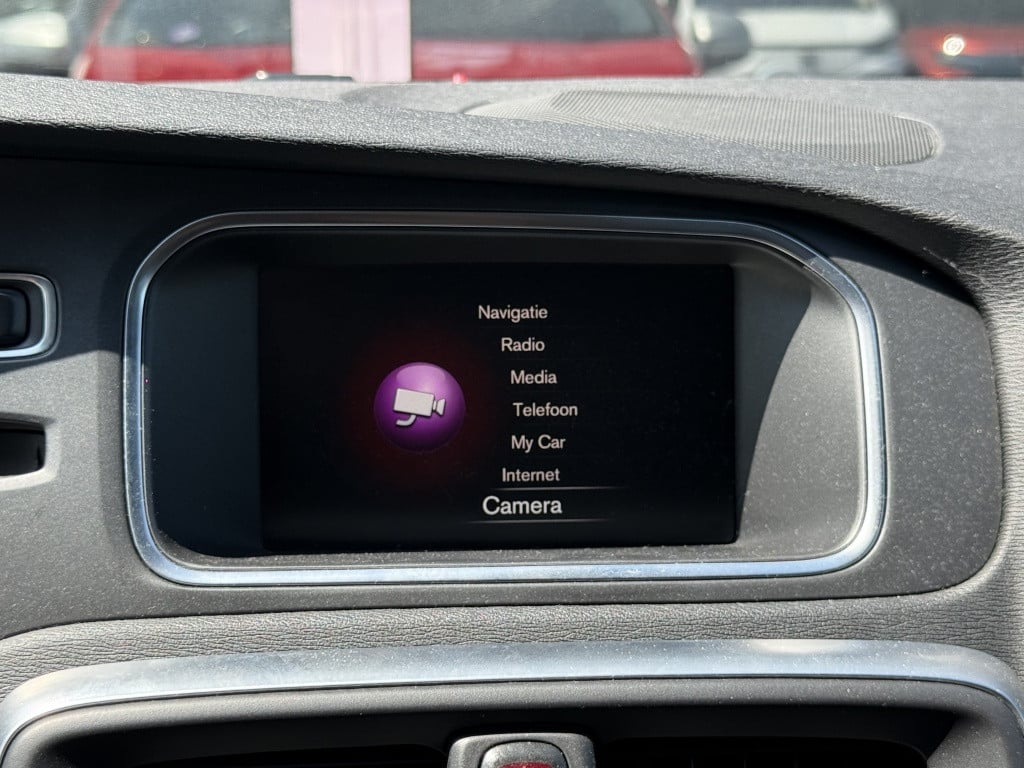 Volvo V40 t3 153pk aut6 polar+ sport| panodak| camera| h&k sound| trekhaak
