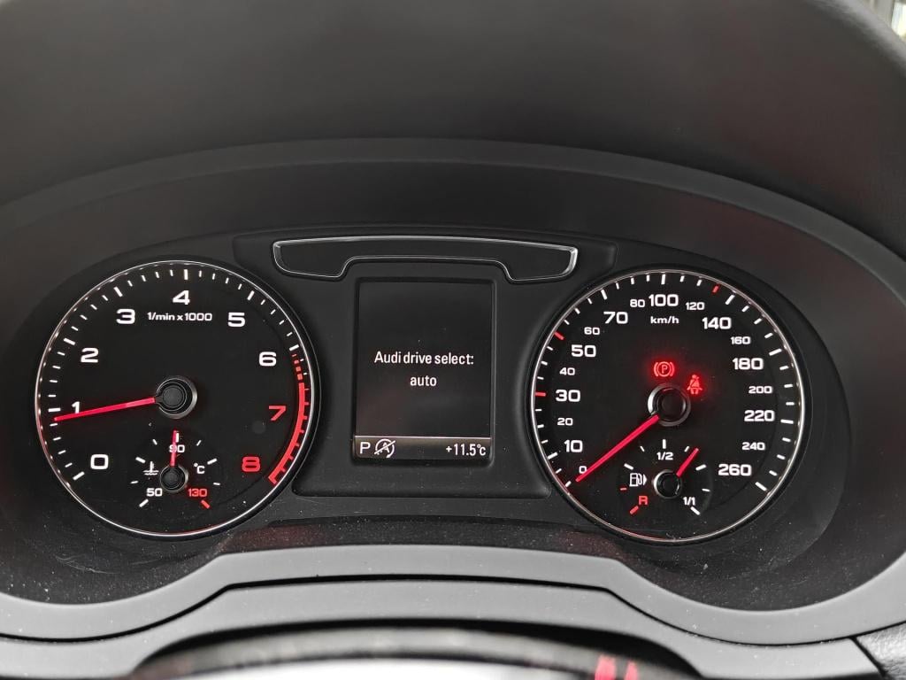 Audi Q3 1.4 tfsi cod sport pro line s