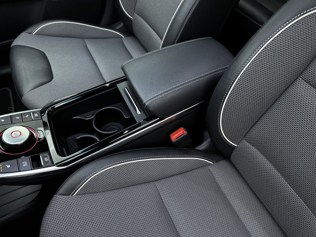 Kia E-niro dynamicplusline 64 kwh | schuif-/kanteldak |