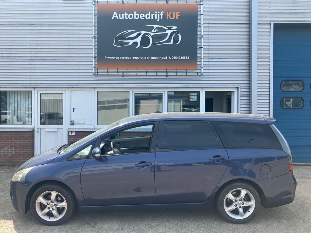 Mitsubishi Grandis 2.4-16v intense 6 persoons airco