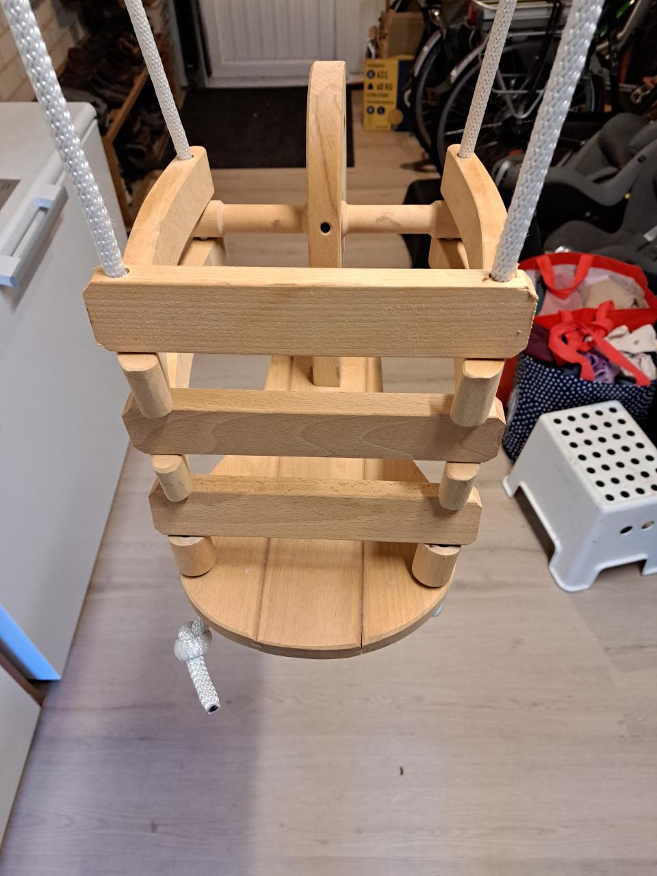 Leuke schommel voor peuters en peutertjes!
