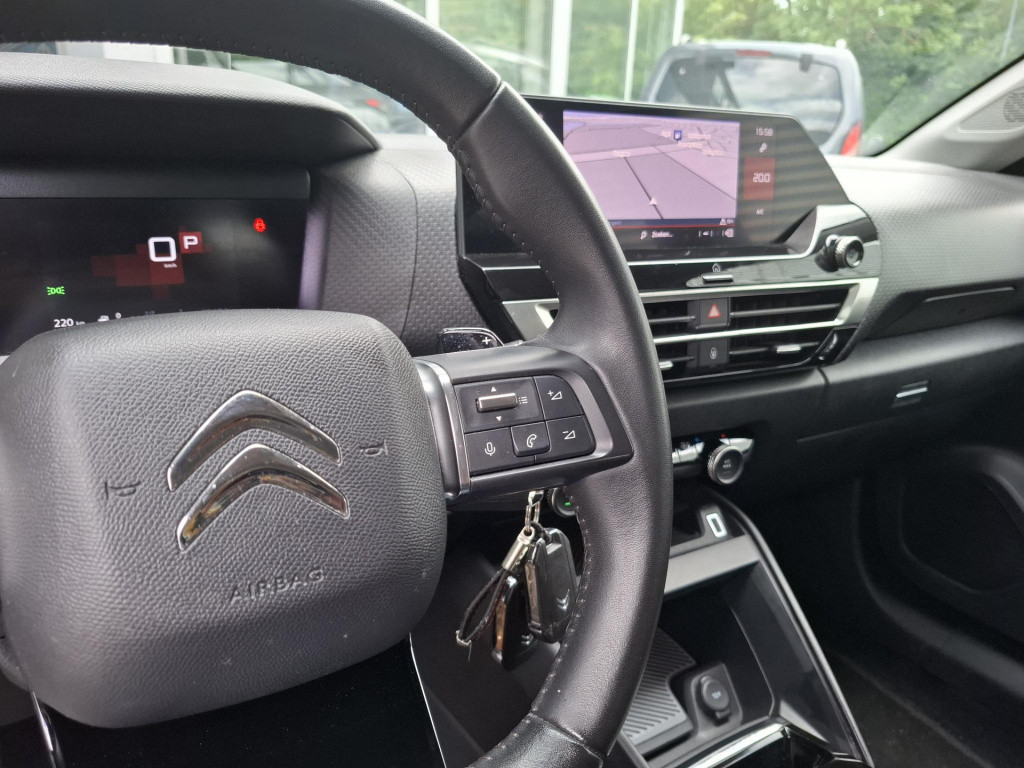Citroen C4 130 eat8 shine automaat clima/lmv/nav/cam
