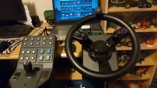 LOGITECH G Saitek Farming Simulator-controller set.