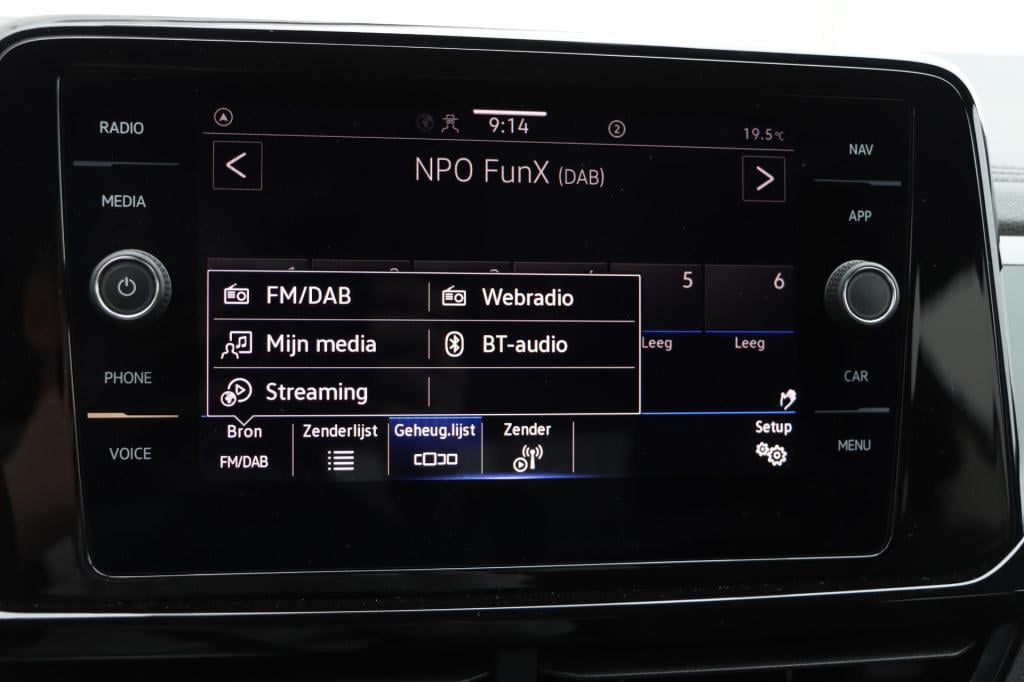 Volkswagen T-roc 1.5 tsi style 150pk dsg7