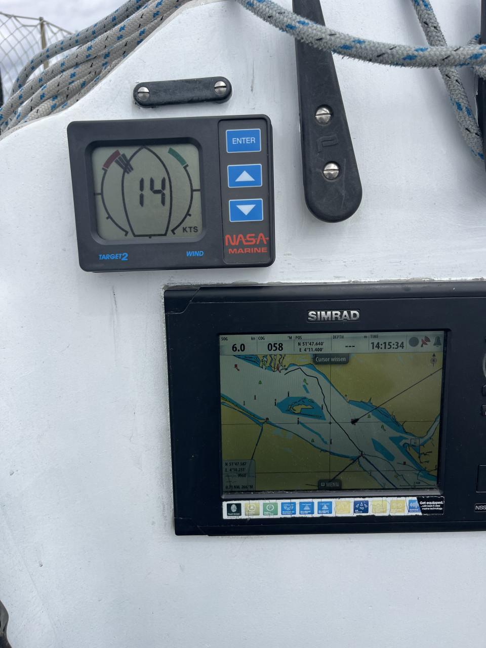 Kajuit zeilboot Trident 80