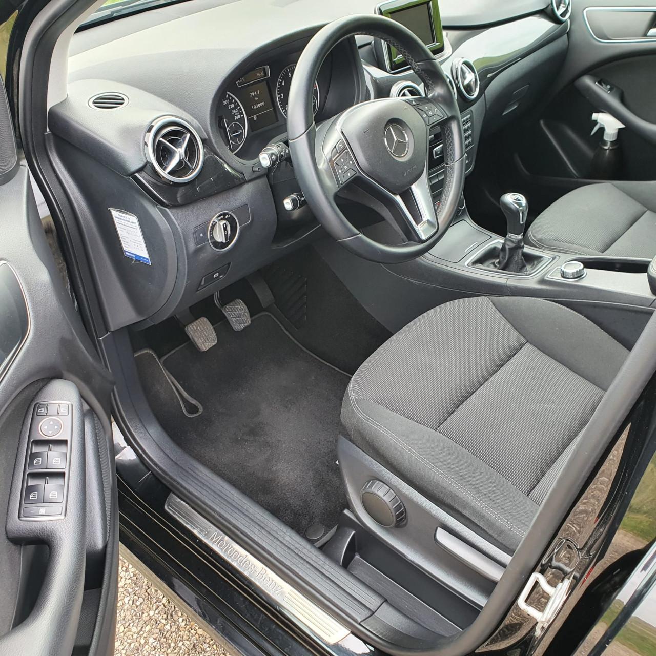 Mercedes-Benz B-klasse 180 Ambition