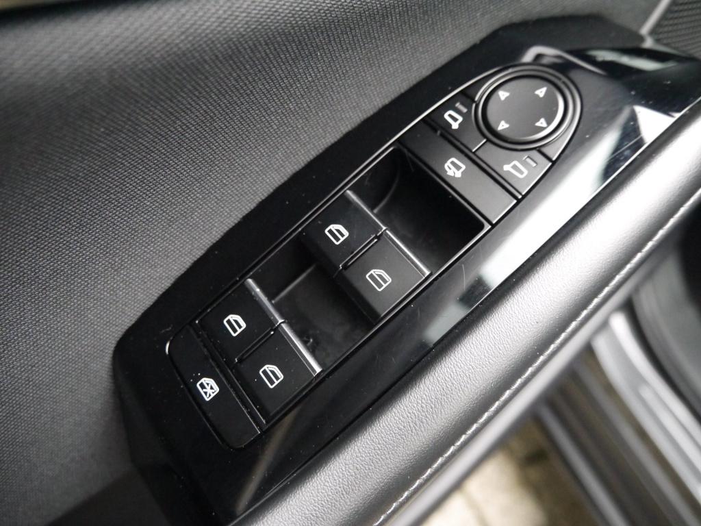 Mazda Cx-30 2.0 e-skyactiv-x m hybrid exclusive-line|trekhaak|rijklaar