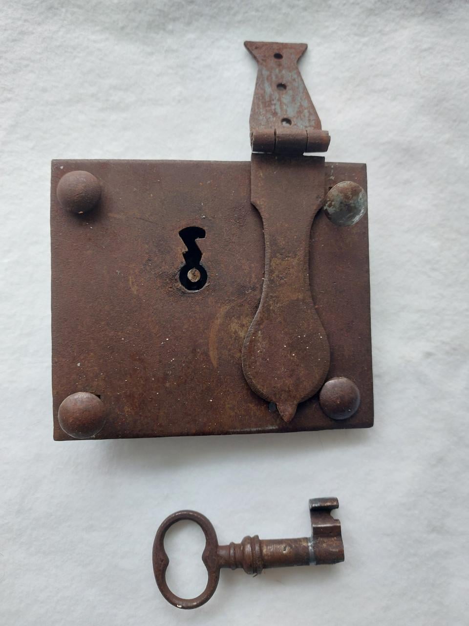 OUD SLOT MET SLEUTEL.