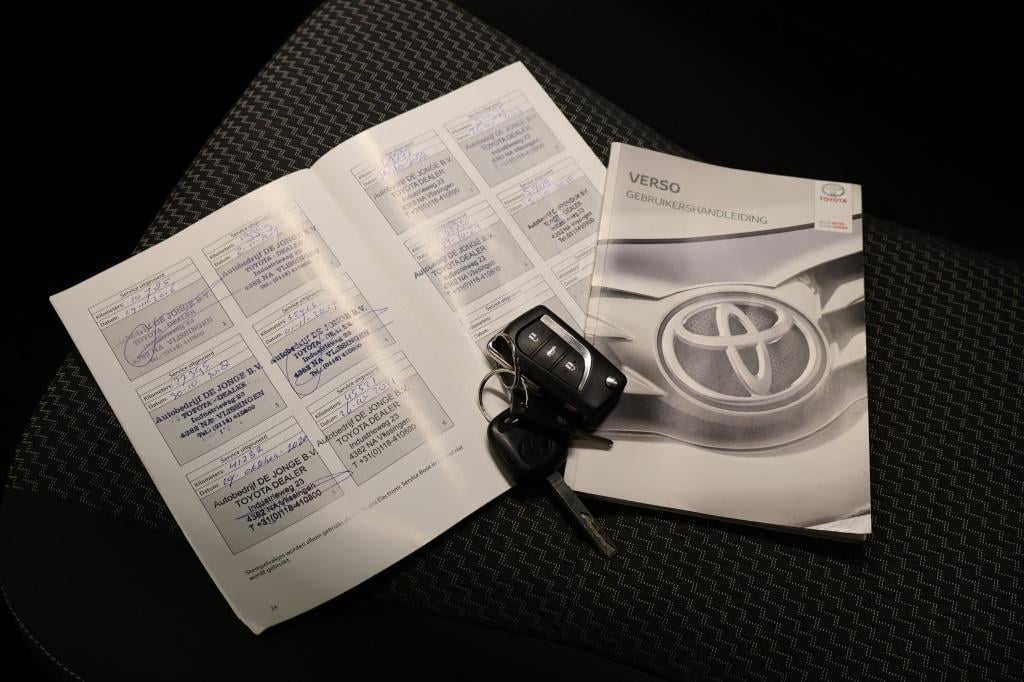 Toyota Corolla Verso 1.8 vvt-i business