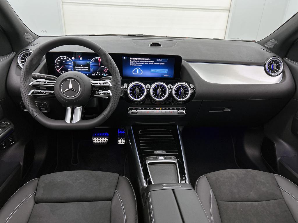 Mercedes-Benz Gla-klasse 250 e 140 year edition | amg line plus pakket | do
