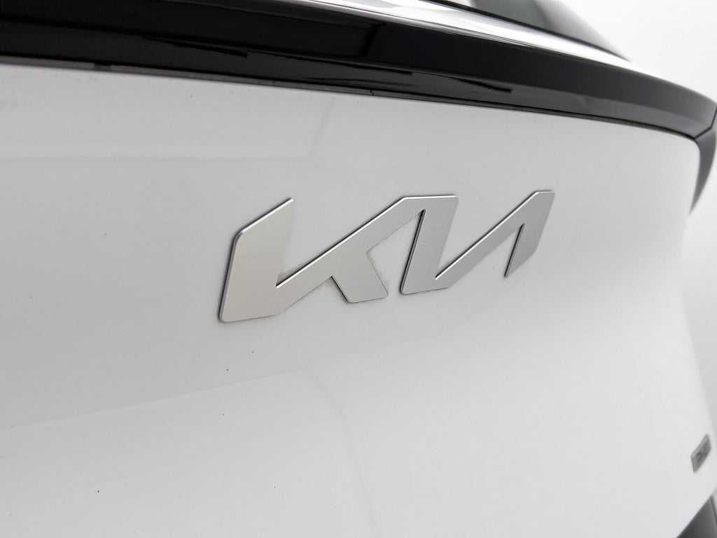 Kia Sportage 1.6 t-gdi plug-in hybrid awd dark edition