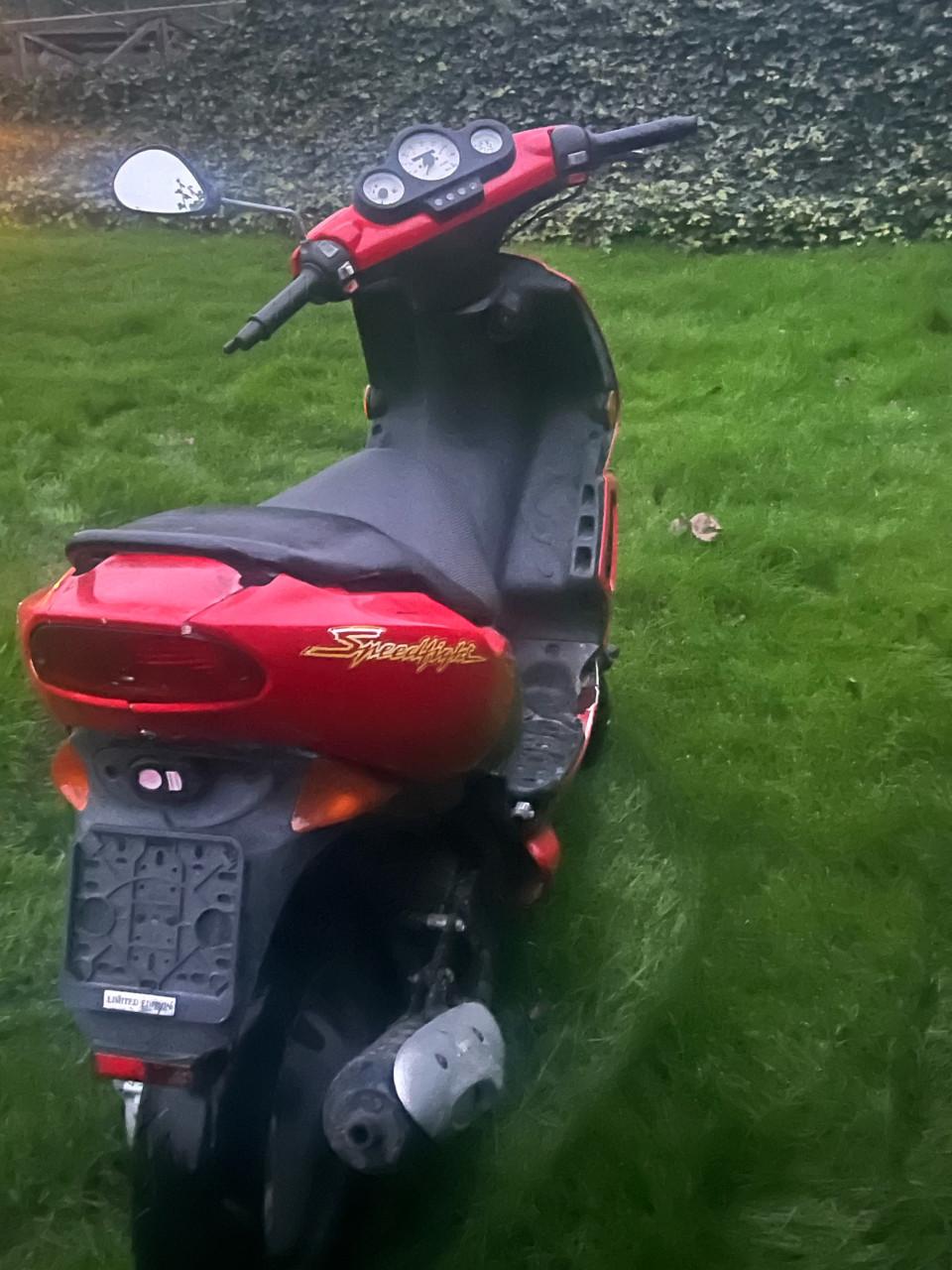 Peugeot speedfight 1