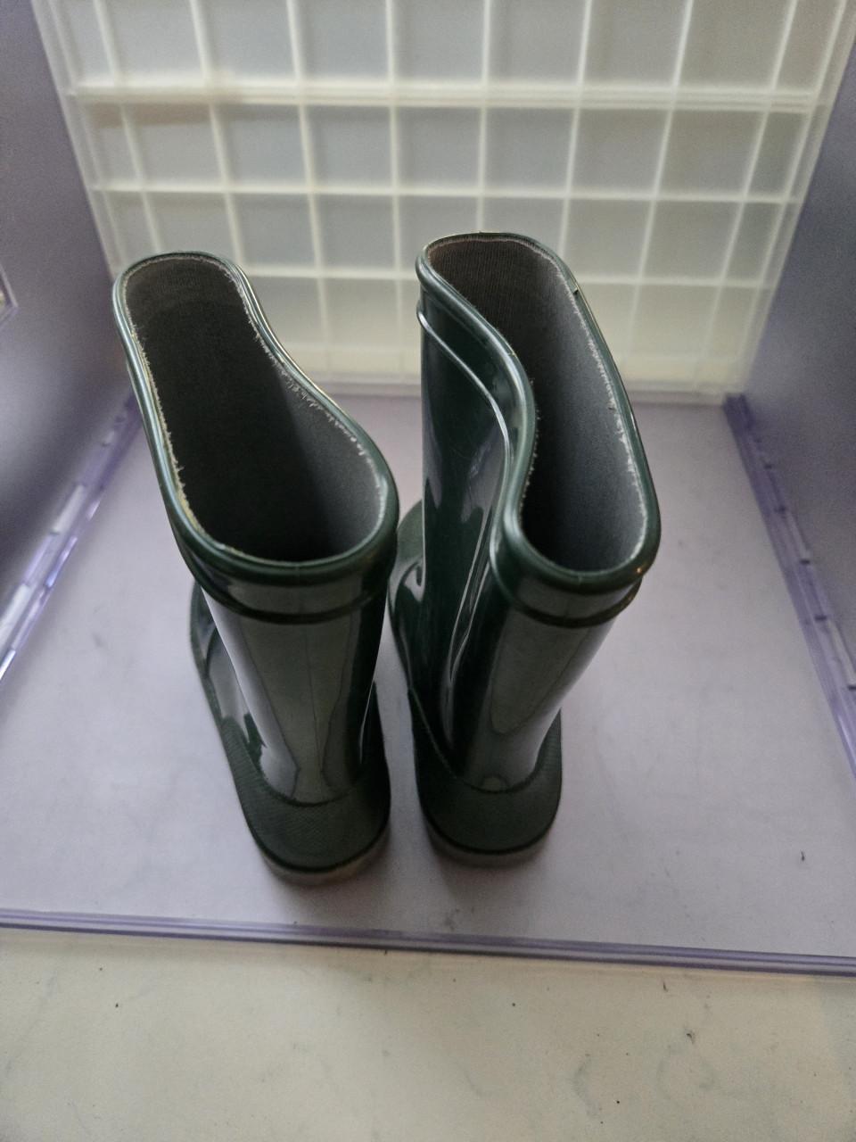 Groene regenlaarzen - maat 24/25
