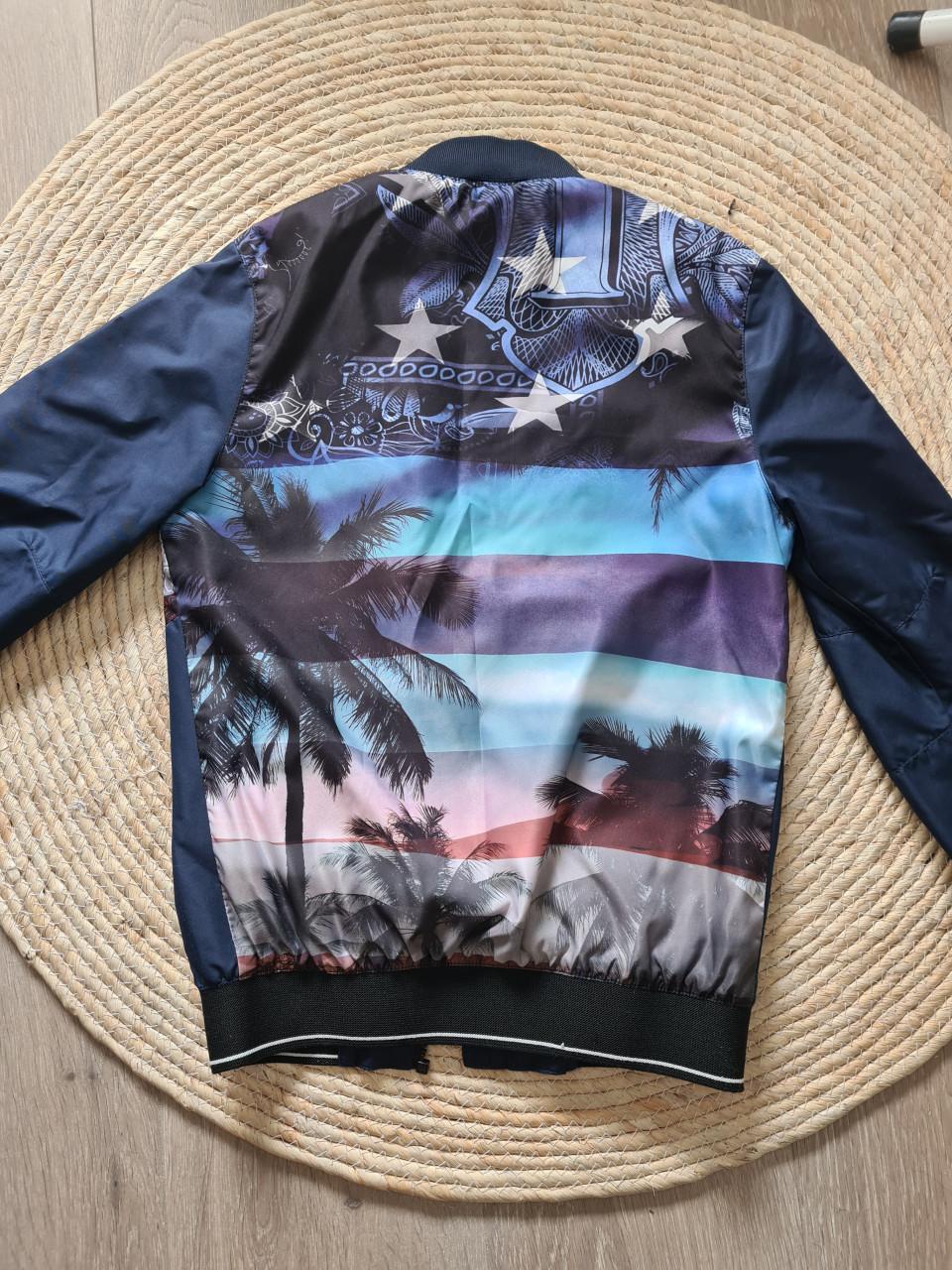 Nieuwe tussenjas jongens maat 146/152