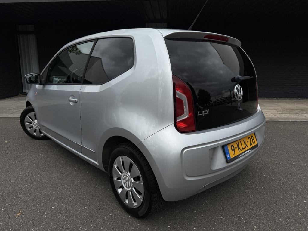 Volkswagen UP! 1.0 move up!