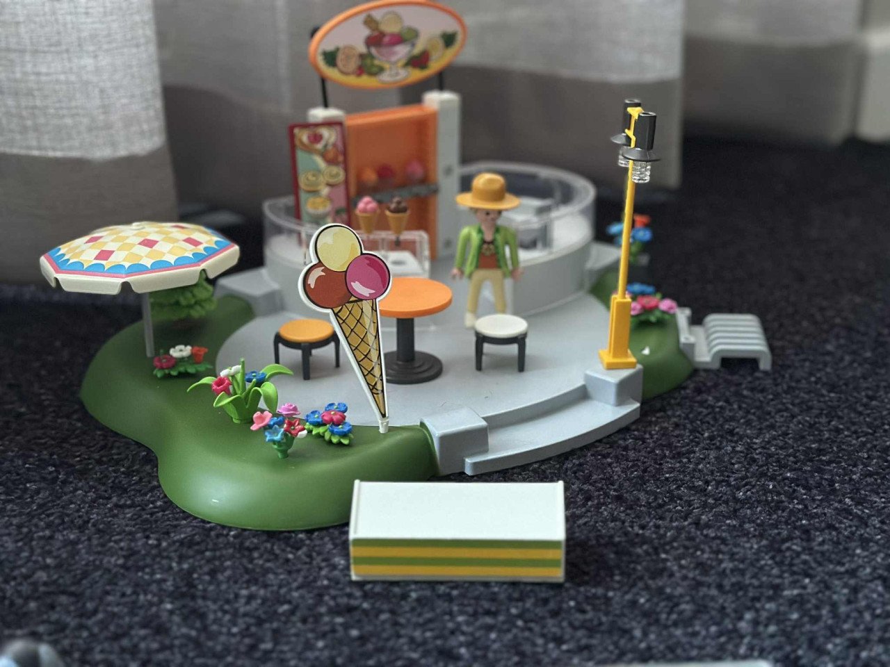 Playmobil