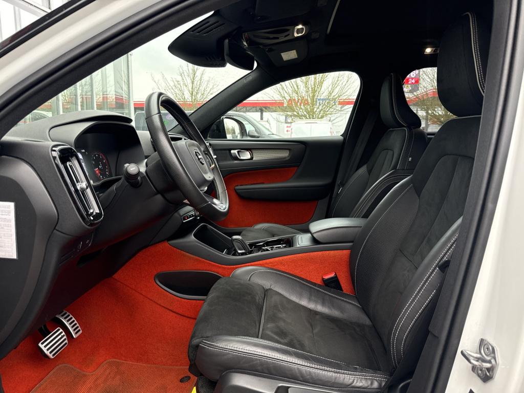 Volvo XC40 1.5 t3 r-design | nl-auto | btw | pano | parel lak | stoelverw.