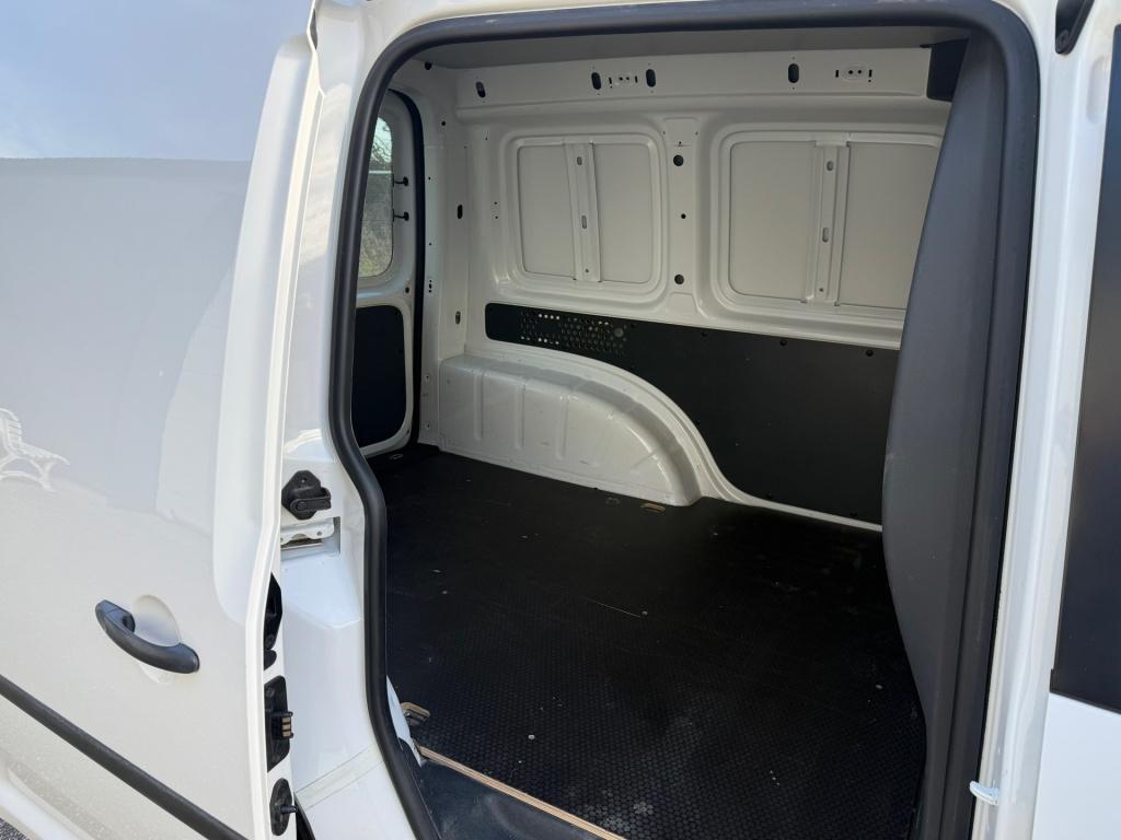 Volkswagen Caddy 2.0 tdi l1h1 bmt trendline