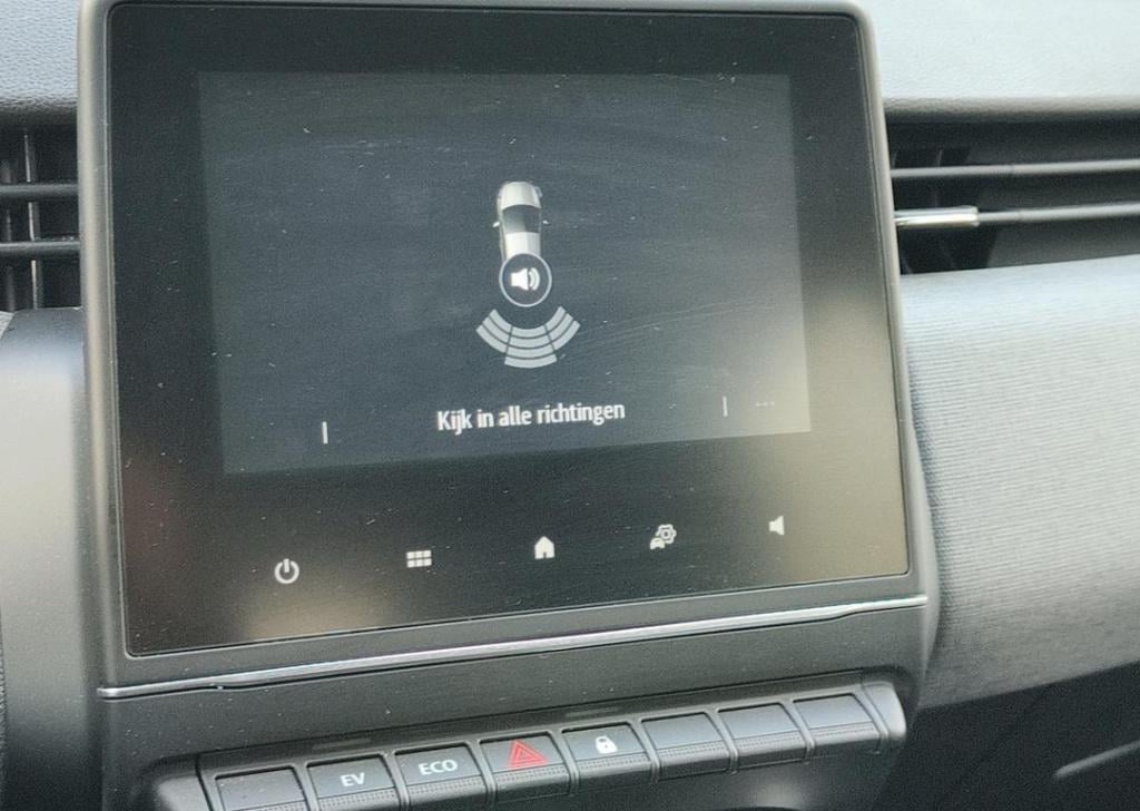 Renault Clio 1.6 e-tech full hybrid 145 evolution