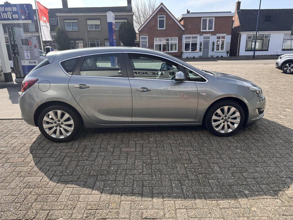 Opel Astra 1.4 turbo blitz