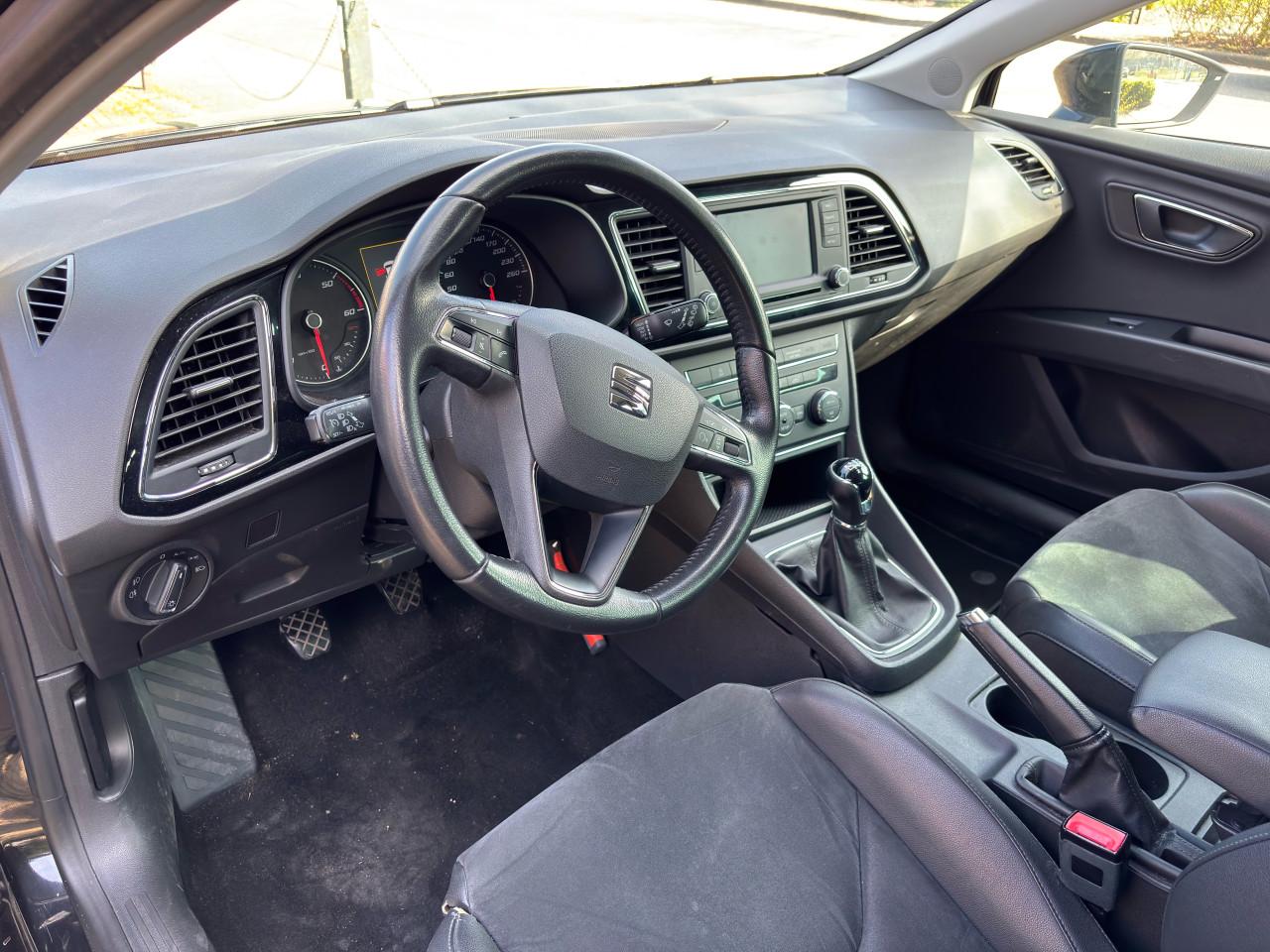 Seat Leon 1.6 TDI 2014 Trekhaak Zwart